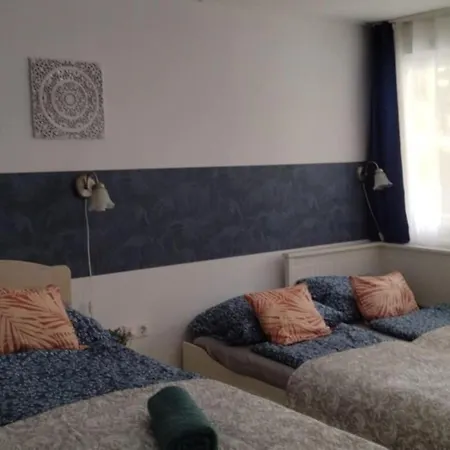 Gesztenyes Ueduelo *