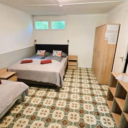 Apartment Gesztenyes Ueduelo *