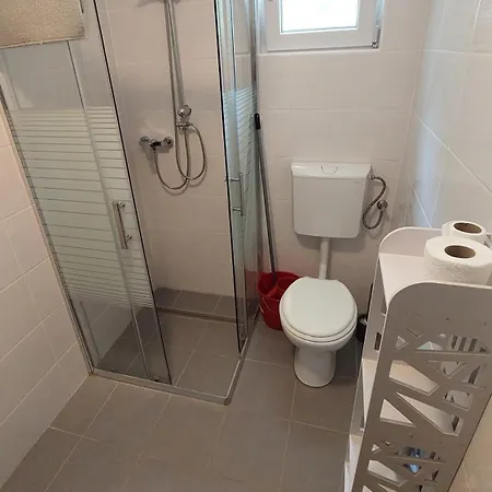 Gesztenyes Ueduelo *