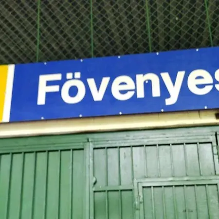 Gesztenyes Ueduelo Apartment Balatonudvari