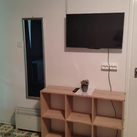 Apartment Gesztenyes Ueduelo