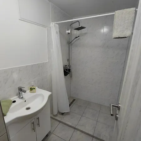 Gesztenyes Ueduelo Apartamento