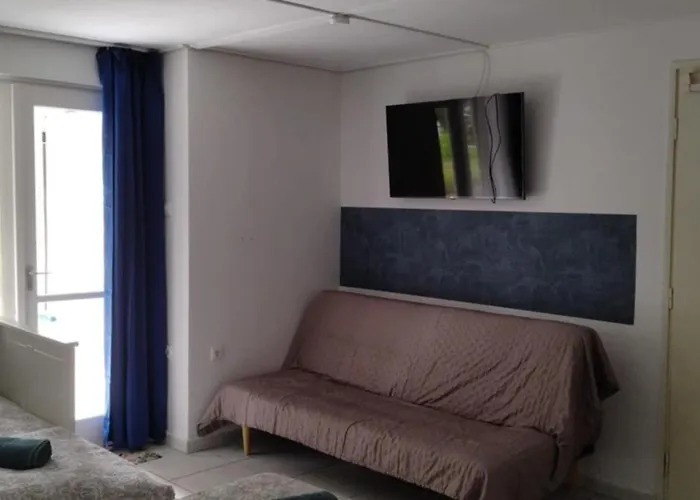 Gesztenyes Ueduelo בלטונודבארי