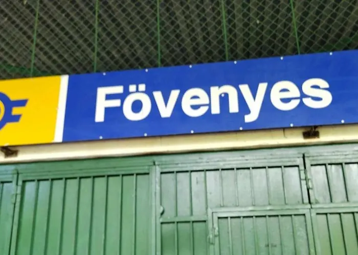 Gesztenyes Ueduelo Lägenhet Balatonudvari